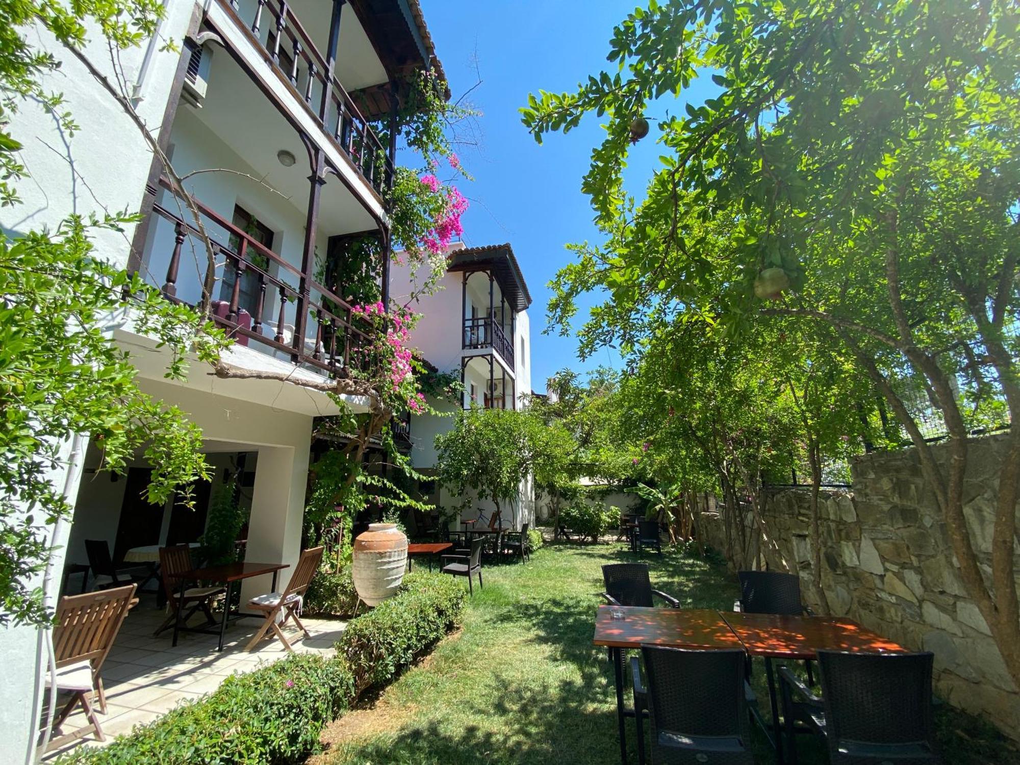 Totelya Hotel อัคยาคา ภายนอก รูปภาพ